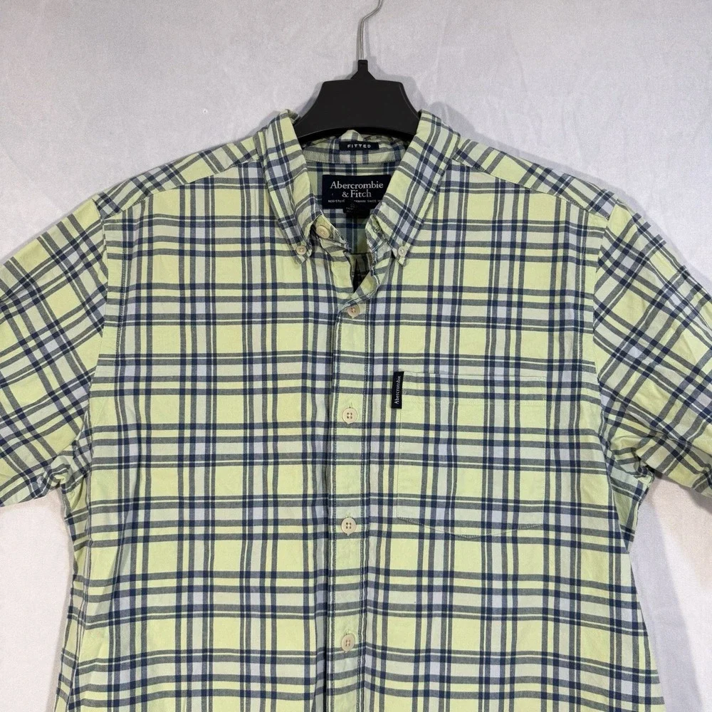 vintage abercrombie and fitch Short Sleeve Button Up Plaid Green Shirt‎ FITTED L